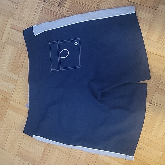 Men's swim trunks - Picture 3 of 4